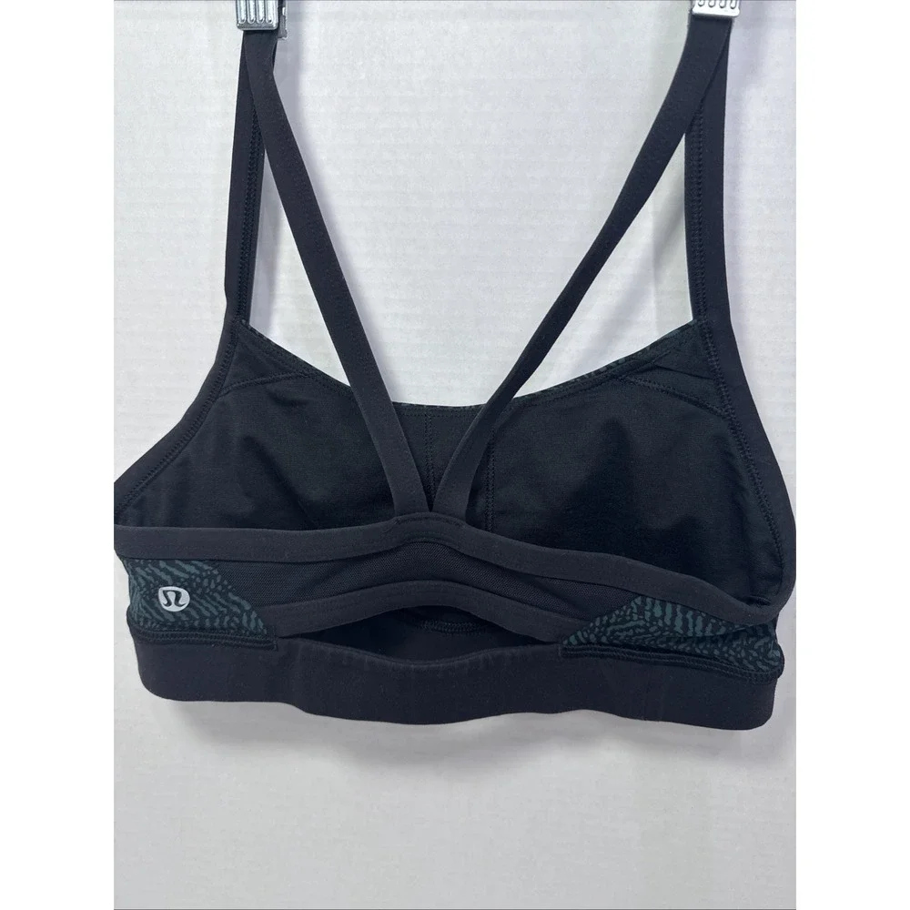 Lululemon Strappy Back Sports Bra Teal Green Athletic Workout Top Size 4